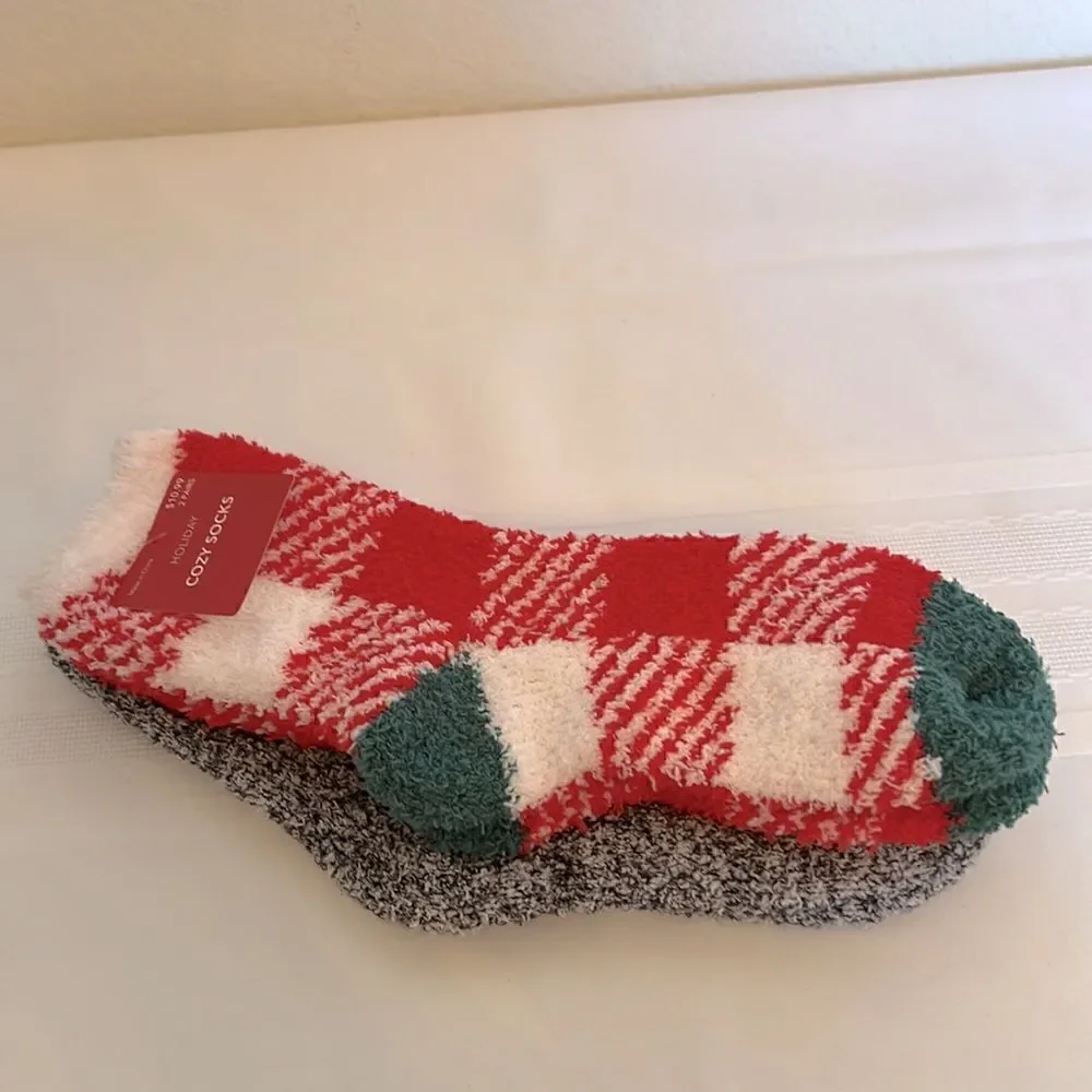 Holiday Cozy Socks - 6 Pair - Several Colors
